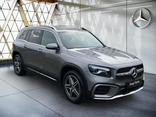 Mercedes-Benz GLB 200