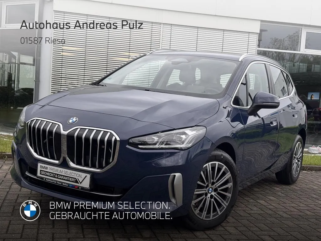 BMW 220