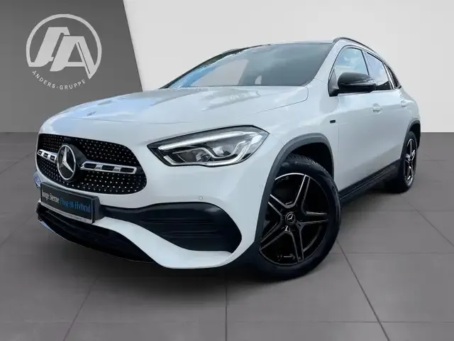Mercedes-Benz GLA 250