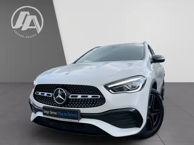 Mercedes-Benz GLA 250