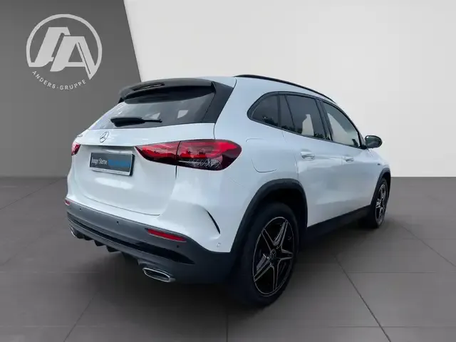 Mercedes-Benz GLA 250