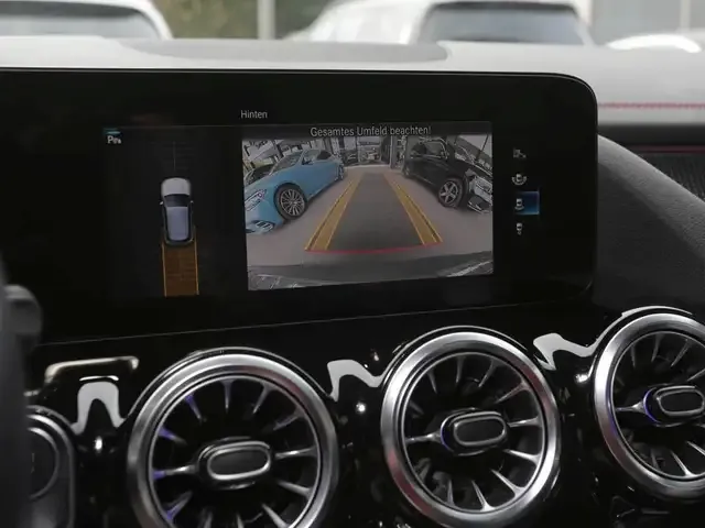 Mercedes-Benz EQA 250