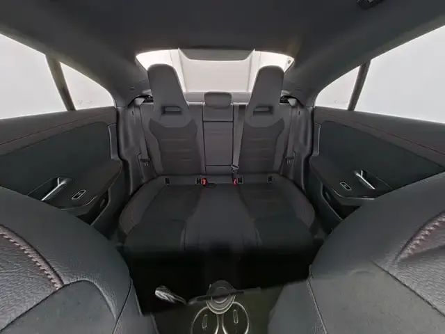 Mercedes-Benz CLA 35 AMG