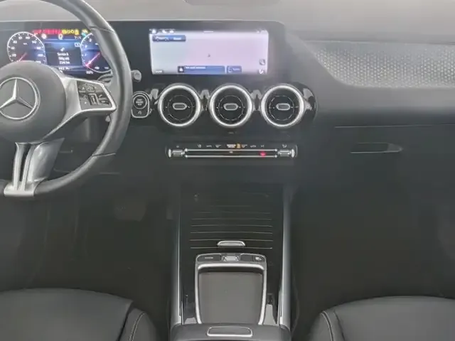 Mercedes-Benz GLA 180