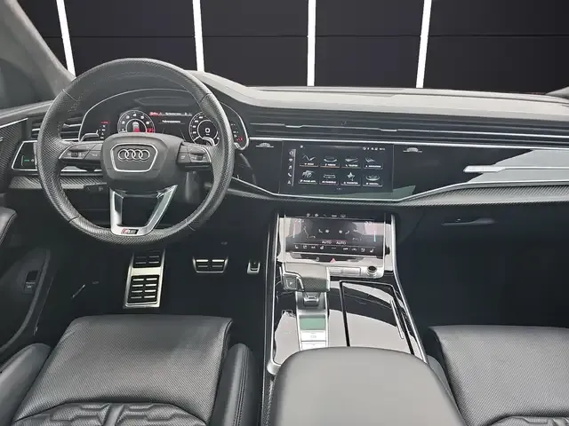 Audi RS Q8