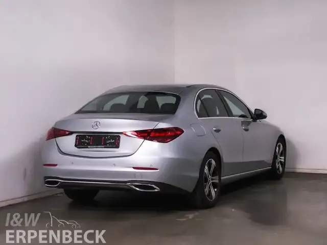 Mercedes-Benz C 200