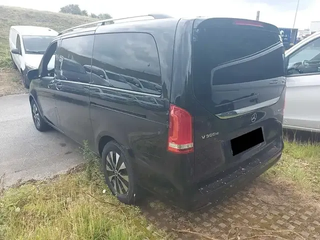 Mercedes-Benz V 300