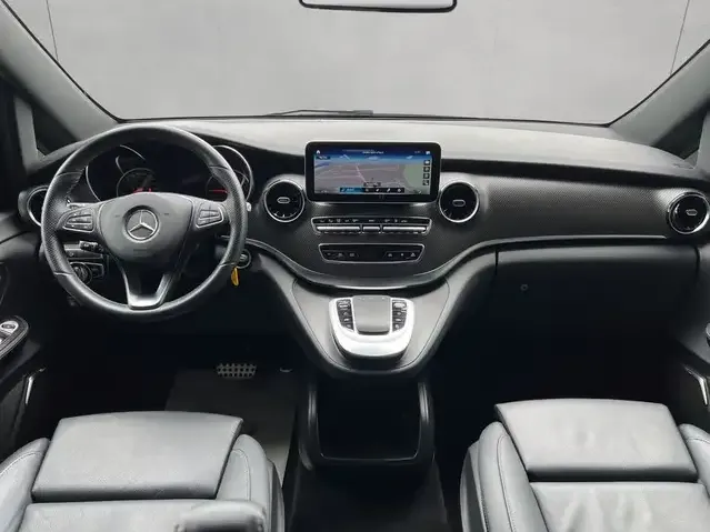 Mercedes-Benz V