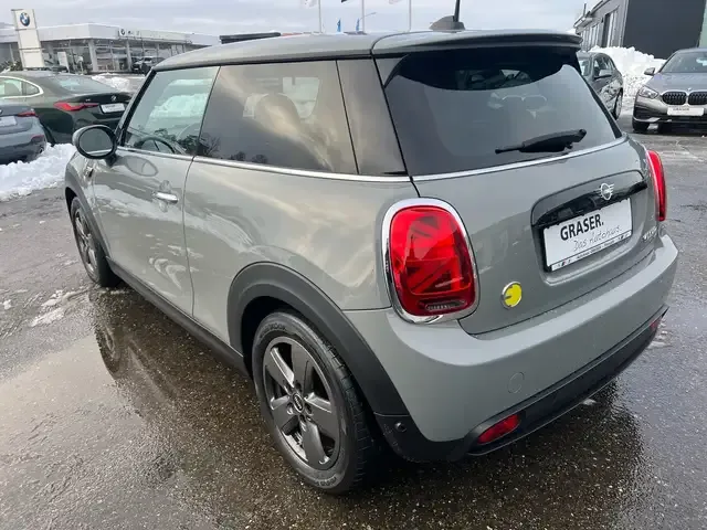 MINI Cooper SE