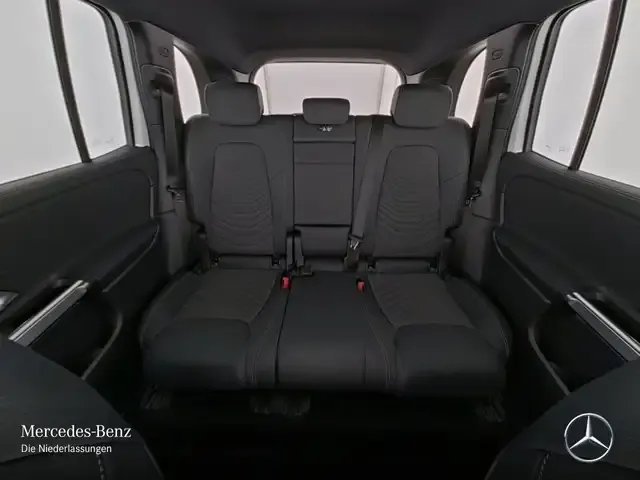 Mercedes-Benz EQB 300