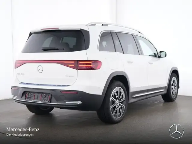 Mercedes-Benz EQB 300