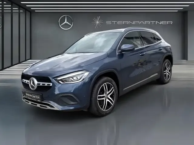 Mercedes-Benz GLA 250