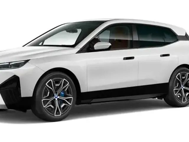 BMW iX