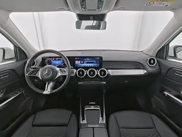 Mercedes-Benz GLB 180