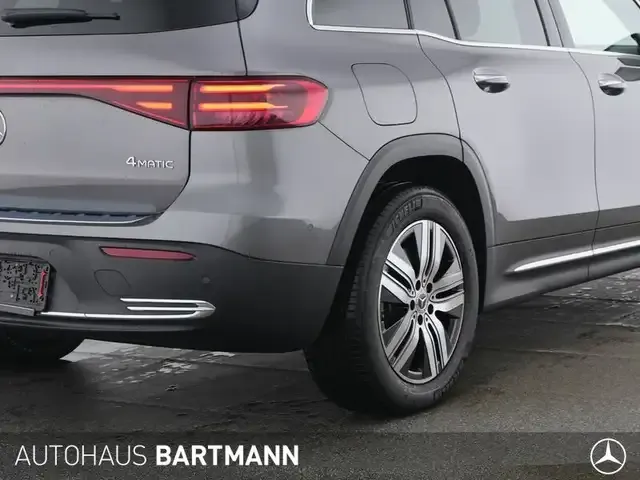 Mercedes-Benz EQB 350