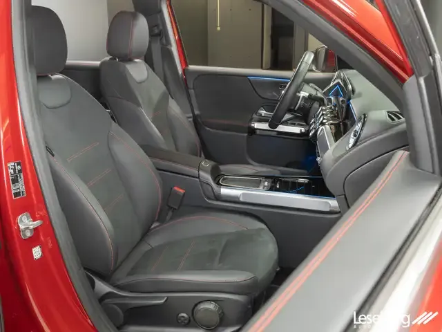 Mercedes-Benz GLB 200