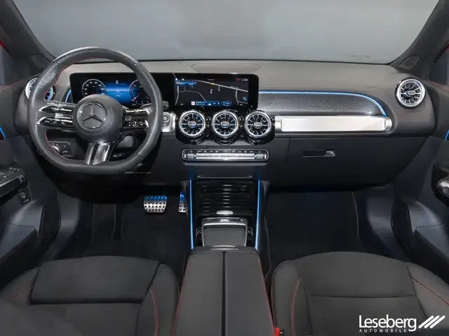 Mercedes-Benz GLB 200
