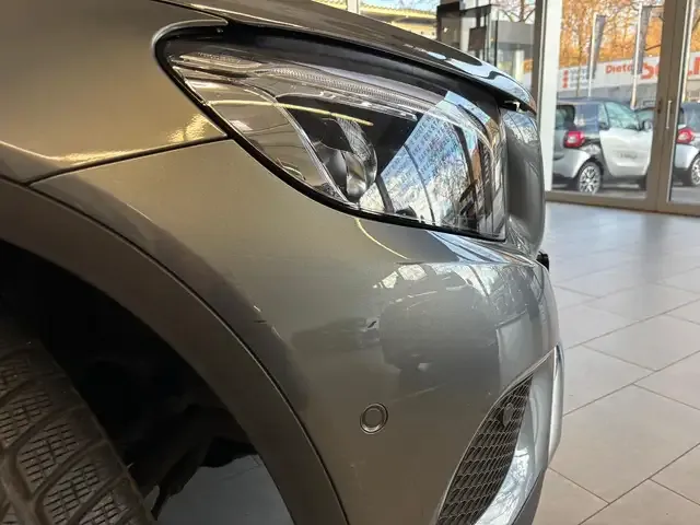 Mercedes-Benz GLC 250