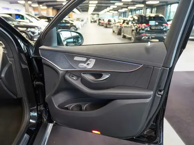 Mercedes-Benz EQC 400