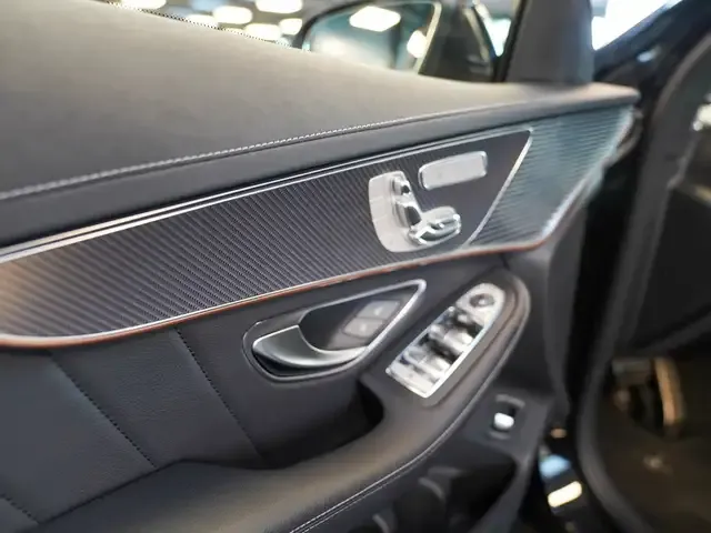 Mercedes-Benz EQC 400