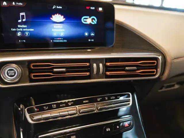 Mercedes-Benz EQC 400