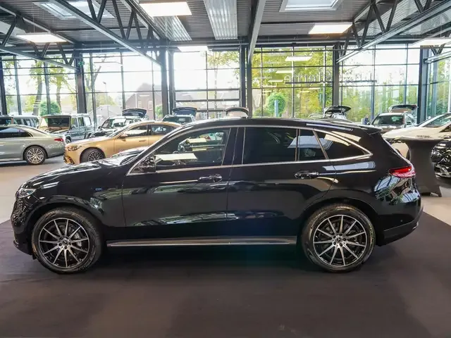 Mercedes-Benz EQC 400