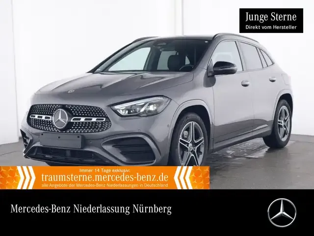 Mercedes-Benz GLA 200