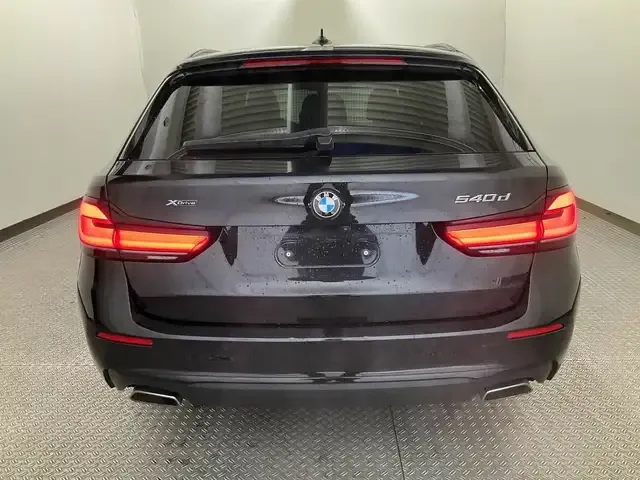 BMW 540