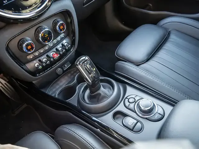 MINI John Cooper Works Clubman