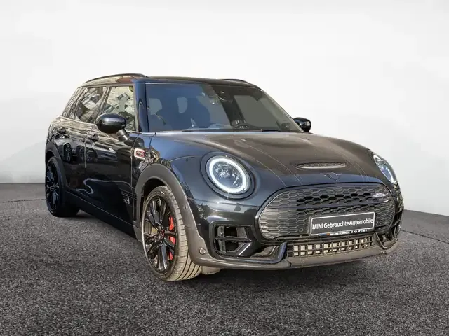 MINI John Cooper Works Clubman