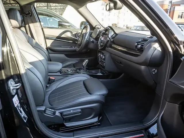 MINI John Cooper Works Clubman