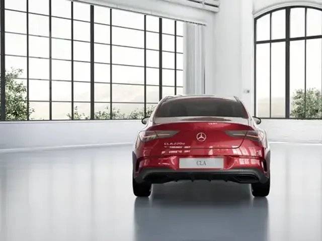 Mercedes-Benz CLA 220