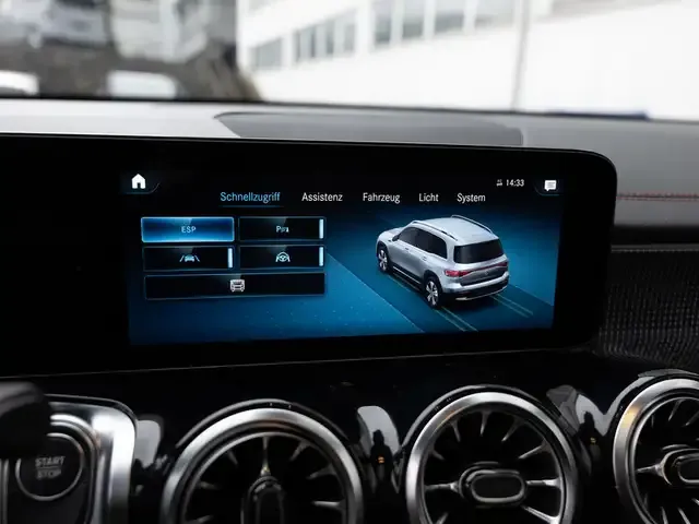 Mercedes-Benz EQB 350