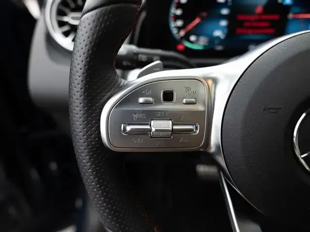 Mercedes-Benz EQB 350