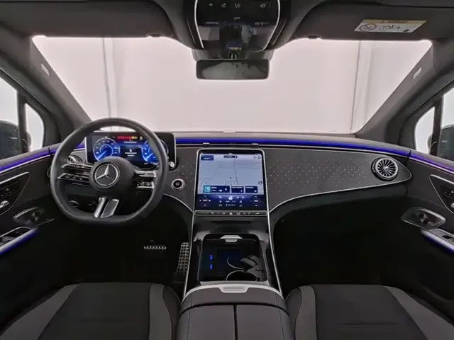 Mercedes-Benz EQE SUV