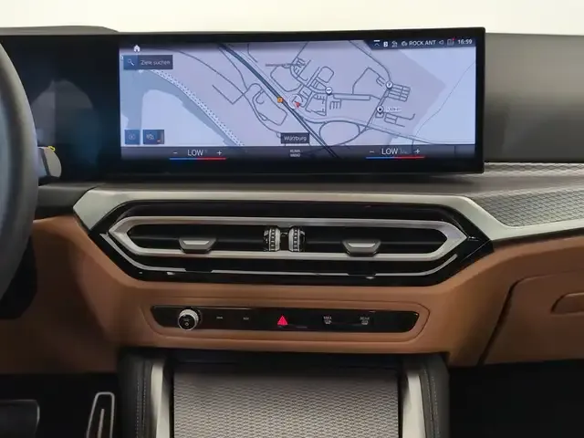 BMW 440