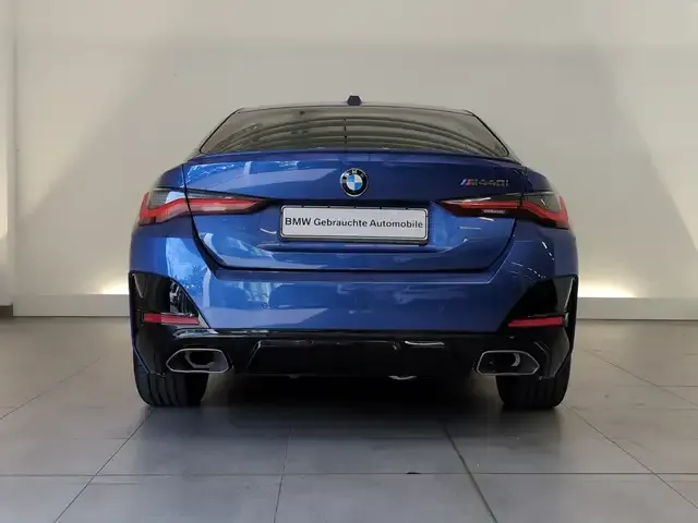 BMW 440