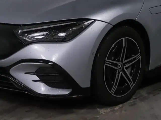 Mercedes-Benz EQE 500