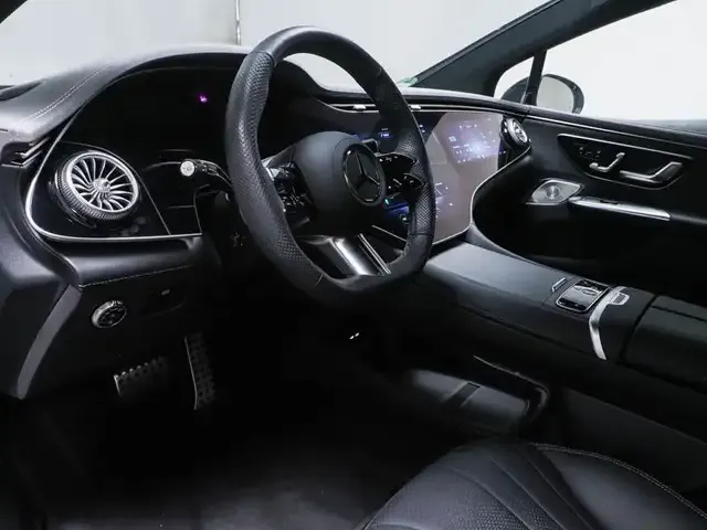 Mercedes-Benz EQE 500