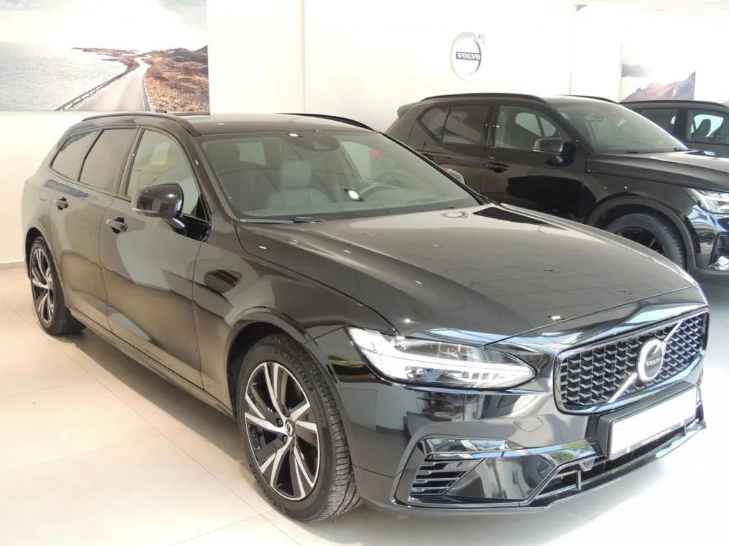 Volvo V90