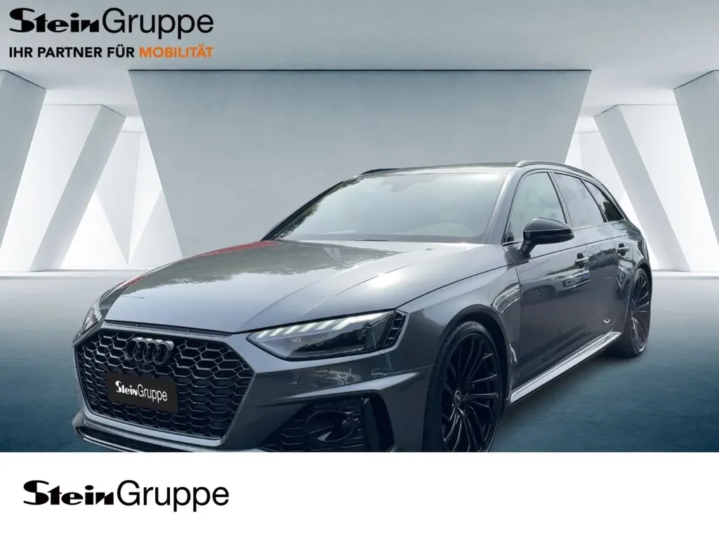 Audi RS4