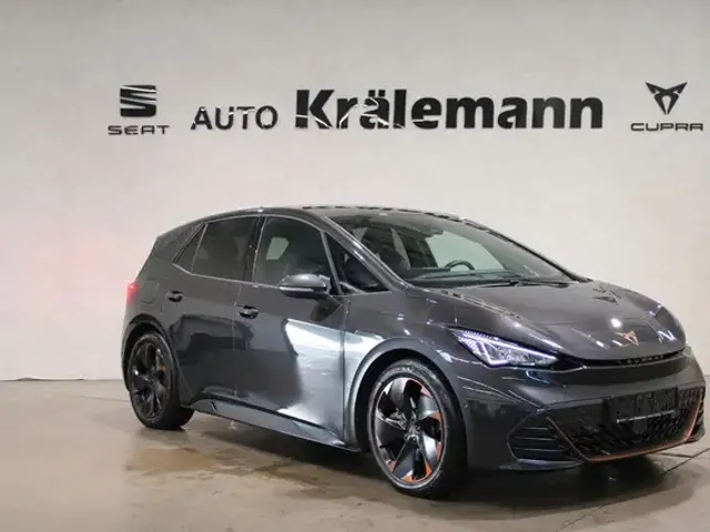 CUPRA Born
