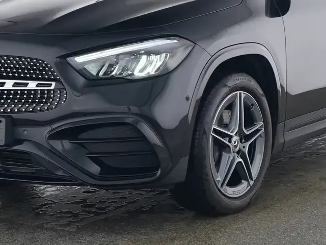 Mercedes-Benz GLA 250