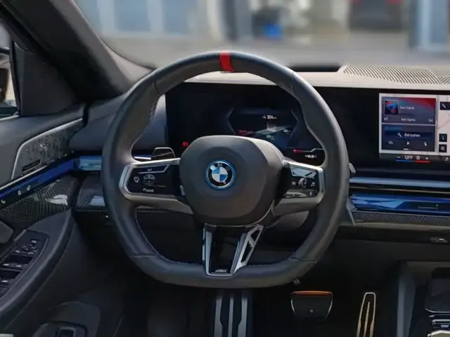 BMW i5