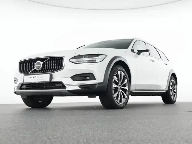 Volvo V90 Cross Country