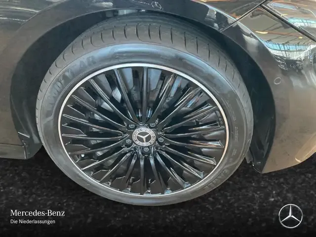 Mercedes-Benz CLE 300