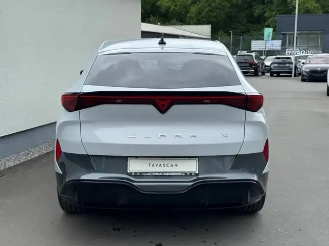 CUPRA Tavascan