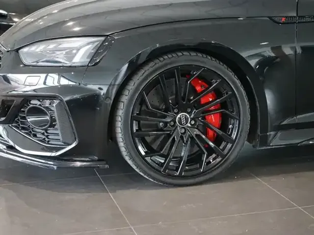 Audi RS5