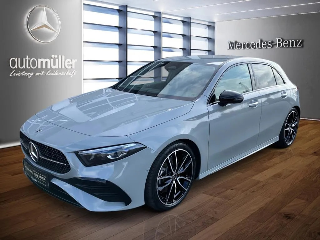 Mercedes-Benz A 220