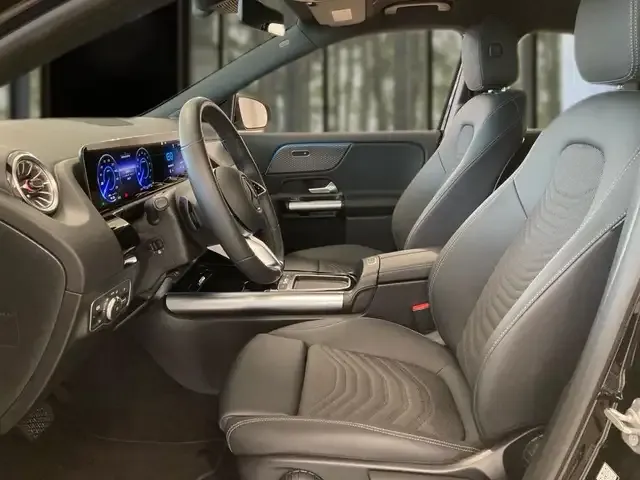 Mercedes-Benz EQA 250